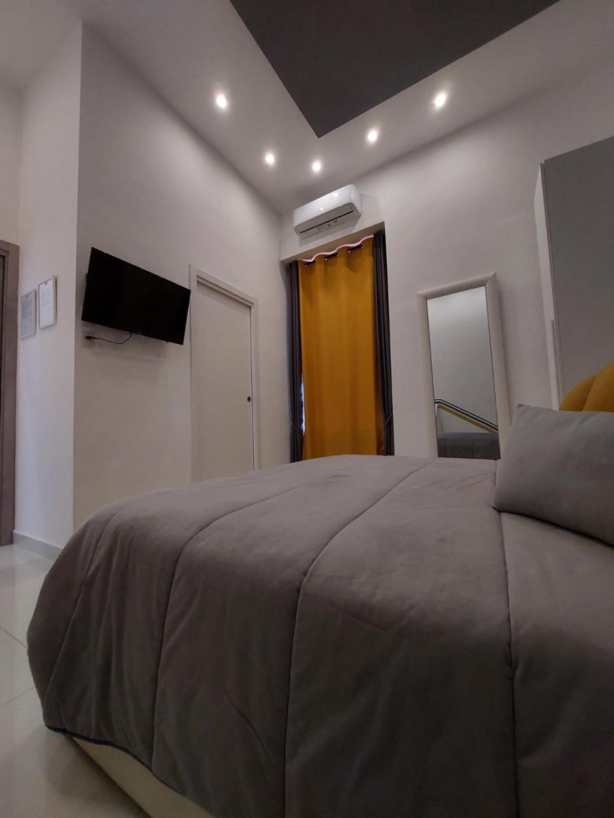 Suites Silo เนเปิลส์ ภายนอก รูปภาพ