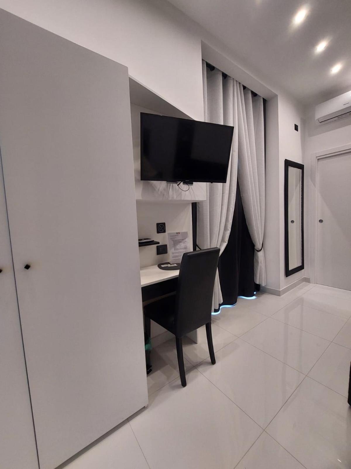 Suites Silo เนเปิลส์ ภายนอก รูปภาพ